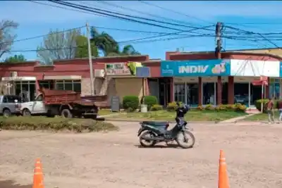 Villa Elisa: chocó en la moto y terminó internada con una lesión grave
