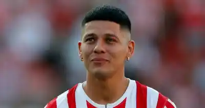 Rojo vuelve al Pincha: el defensor que quiere revivir la gloria del 2009