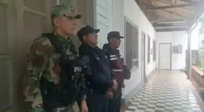 Concejales de Mosconi sesionaron entre policías: el motivo que nadie esperaba