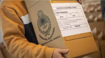 Capitanich quiere que en 2027 se vote gobernador y presidente el mismo día: el número que lo justifica
