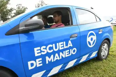 La Escuela de Manejo Municipal abre 4.000 cupos: quiénes pueden anotarse y desde cuándo