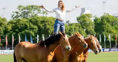 Una referente nacional llega por primera vez a Rosario y hará un show con ocho caballos a la par