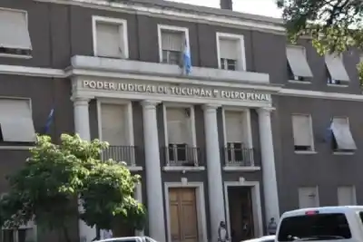 Con cheques sin fondos se llevaron tres autos de una concesionaria: el detalle que la Justicia no puede resolver
