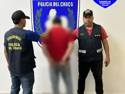 Cubiertas, un cheque adulterado y un pedido de detención que venía de otra provincia