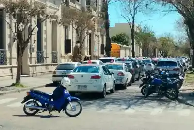 Taxi, remís y apps: el proyecto que busca ponerlos a todos bajo las mismas reglas en Gualeguaychú