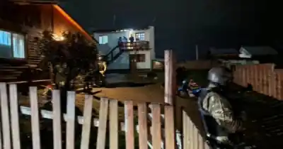 Tres allanamientos simultáneos en El Calafate: la Fiscalía no informa qué encontraron adentro