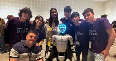 Una escuela pública mendocina rozó la gloria en la Copa Robótica y se llevó un premio millonario