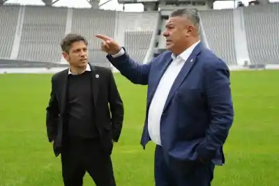Kicillof y Tapia, juntos otra vez en La Plata: la recorrida que reaviva la pregunta de 2027