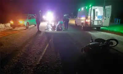 Una moto, un bache en la ruta y un final anunciado: la joven de La Colonia no resistió