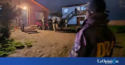 Tres detenidos en El Calafate: las tobilleras electrónicas que llevaban dos de ellos lo cambiaron todo
