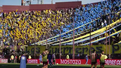 Central vuelve a llevar hinchas a una cancha ajena: el dato que ilusiona a los canallas