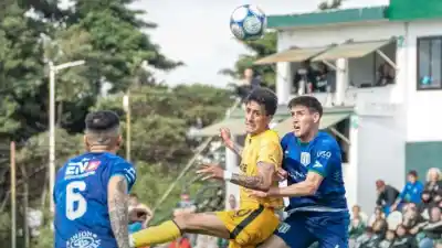 Con un golazo y un contragolpe letal, Mitre se llevó una final clave en San Miguel