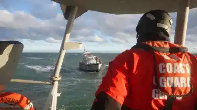 Un avión con seis personas a bordo se esfumó sobre el Atlántico: la última señal que dejó antes de perderse