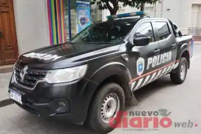Una moto y una bici chocaron en Forres: quién terminó en el centro de salud
