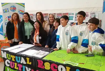 Chaco fue sede del acto nacional del mutualismo: 7 escuelas mostraron lo que producen