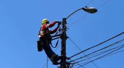Se quedaron sin luz en pleno temporal: los barrios salteños que EDESA todavía no pudo reconectar