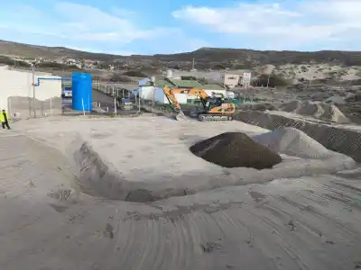 La cisterna que llevará agua a Puerto Pirámides: cuánto falta para que esté lista