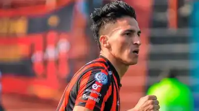 Campeón de la Copa Argentina con Patronato, apartado de su club tras una denuncia de su expareja