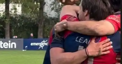 Goleó 45-0 y acaricia el ascenso, pero un resultado ajeno lo dejó esperando