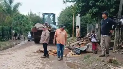 Vecinos de Aguilares recibieron la visita de autoridades tras el temporal: ¿qué medidas prometieron?