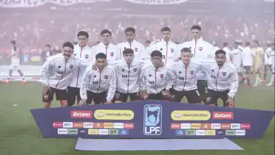 Newell's sumó un defensor de urgencia y terminó siendo la figura del empate