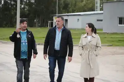 El recorrido de Fernández en Sarah: qué obras miró y qué dijo sobre el ajuste