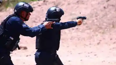 Dos policías, dos disparos y una misma condena: qué falló en la fuerza