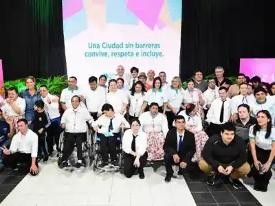 Formosa abre el Mes de la Inclusión: el video que hizo llorar a las familias en el Salón Cultural