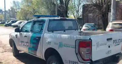 Los esperaron a metros de su casa y les vaciaron la camioneta: se llevaron todo