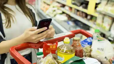 El 39,1% de los adultos cordobeses come menos para que la comida alcance: el dato que expone la crisis en la mesa