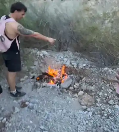 El fuego que dejaron prendido en los cerros de Rivadavia y que casi termina en tragedia