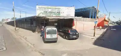 A las 3 de la mañana, la feria Urkupiña se levanta contra un tarifazo que les pega en el bolsillo