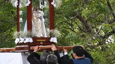 Río Blanco abre su mes grande: la fila frente a la Virgen y el pedido del Obispo que nadie esperaba