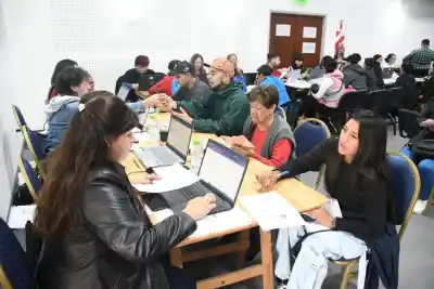 Se recibieron de grandes y ahora la Municipalidad les abre una nueva puerta