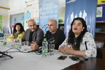 Puerto Madryn estrena la Expo Solidaria: más de 30 proyectos de estudiantes llegan a la Escuela Nº 84