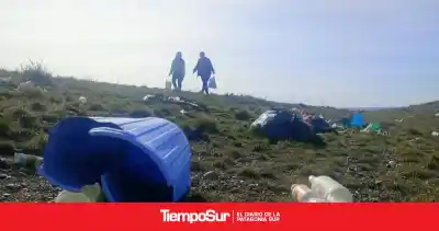 Río Gallegos: limpian un basural y a las horas aparece algo que nadie esperaba