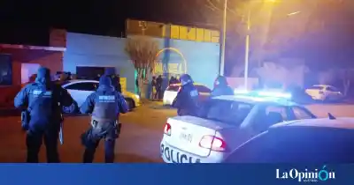 El operativo sorpresa en la noche de Puerto Deseado: entraron al boliche a las 4 de la mañana y revisaron todo