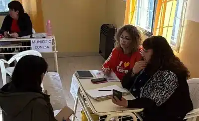 Tras 30 años de espera, avanzan con los títulos de más de 30 casas en un barrio de Rawson