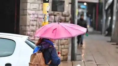 Neuquén y Río Negro arrancan sin alertas, pero el martes 6 la lluvia y la nieve cambian el panorama
