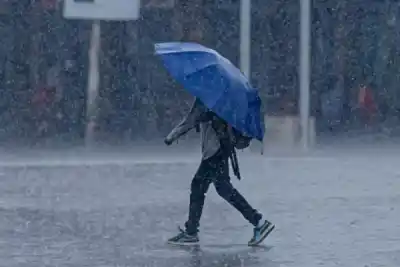 Corrientes se prepara para tres días de lluvia y tormentas: el miércoles llega el pico