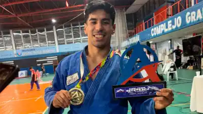 Ganó los cinco combates por ippon y se llevó dos premios en Tucumán: el judoca santiagueño que no para de sumar títulos