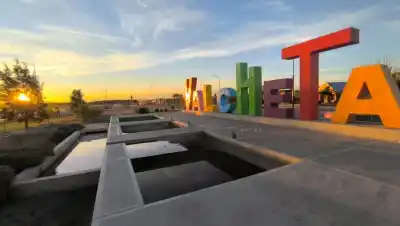 Valcheta sopla 193 velas: el pueblo que se prepara para un futuro que ya empezó a moverse