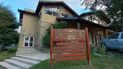 Carlos Arias, el trabajador acusado de matar a su hija de 3 años en Villa La Angostura