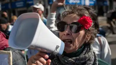 Jubilados de Entre Ríos: el código 5001 llega a los recibos y cambia cómo se leen los aumentos