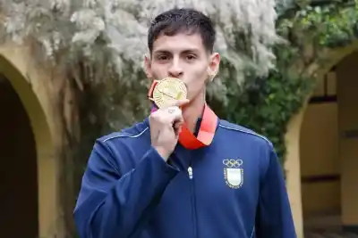 Dejó el taekwondo y trabajaba en una carnicería: el neuquino que volvió para hacer historia en los Suramericanos