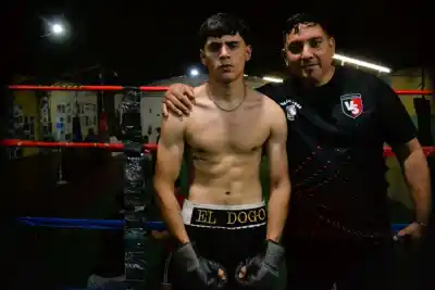 El Dogo Monti iba a ser el dueño del ring, pero terminó de rodillas y sin el invicto