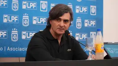 Forestello no se guardó nada tras la caída de Estudiantes: "Hicimos un primer tiempo para el olvido"