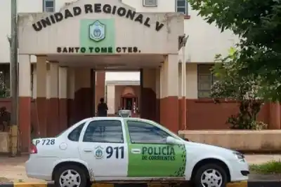 Un robo a un pago fácil destapó una red interna en la Policía de Santo Tomé: ahora investigan a una agente