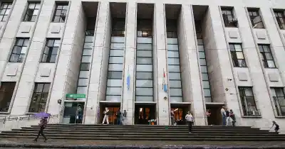 Investigan a tres psicólogas de Rosario por informes de abuso infantil: la Justicia tomó una decisión