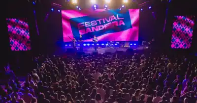 Bandera 2026: la grilla que define a qué hora toca cada uno de los shows